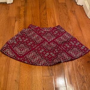 Aéropostale Mini Skirt in a Women’s Size Medium